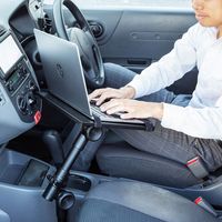 サンワサプライ 車載用ノートパソコン台 CAR-SPHLD1 1個（直送品）