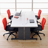 プラス スチールOAデスク フラットライン 片袖机 天板：ホワイト/脚：ダークエルグレー 幅1400×奥行700×高さ700mm 1台（2梱包）