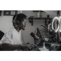 SHURE ポッドキャストマイクロホン MV7K-J 1個（直送品）