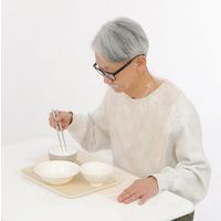 介護用お食事エプロン（ポケット付）使いきりタイプ ケアハート 玉川衛材 オレンジ 1箱（60枚入）