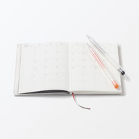 無印良品 月曜始まりマンスリー ウィークリースケジュール帳 ２０２５年１２月始まり Ａ６ ホワイトグレー 良品計画