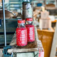 月桂冠 THE SHOT 鮮やかジューシー〈純米〉180ml 1箱（30本入）