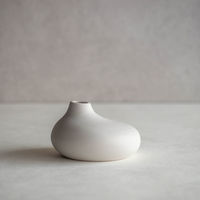 丸利玉樹利喜蔵商店 花瓶 AYAフラワーベース フラット 陶器 グレー 409583 1個（直送品）