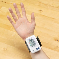 手首式血圧計　UB-525MR　医療機器　電子　エー・アンド・デイ オリジナル