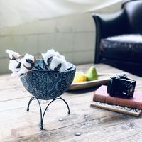 スパイス SCANDINAVIAN メタルフラワー脚付きポット Sサイズ FJGK2921 1個