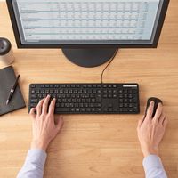 エレコム 有線キーボード/薄型/メンブレン式/抗菌/フルサイズ/ブラック TK-FCM108KBK 1個（直送品）