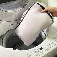 そのままポイッ！洗えるトラベルポーチ 1セット（3個）