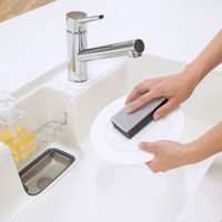 キッチンスポンジ キレイ持続 水切れタイプ 汚れがつきにくい 抗菌 日本製 1個 東和産業