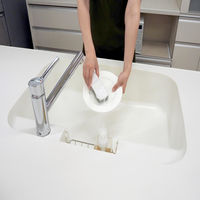 キッチンスポンジ Ag+ 銀抗菌 ソフトスポンジ スリム＆ロング コップの底が洗いやすい 日本製 1個 東和産業