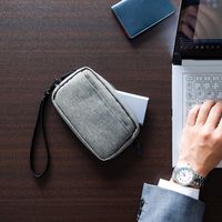 サンワダイレクト ガジェットポーチ（モバイルバッテリー・Wi-Fiルーター・iPhone・ケーブル収納・Sサイズ・グレー） 1個（直送品）