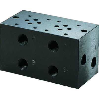 ダイキン工業 ダイキン マニホールドブロック 配管接続口径Rc3/8 BT-202-50 1個 364-8451（直送品）