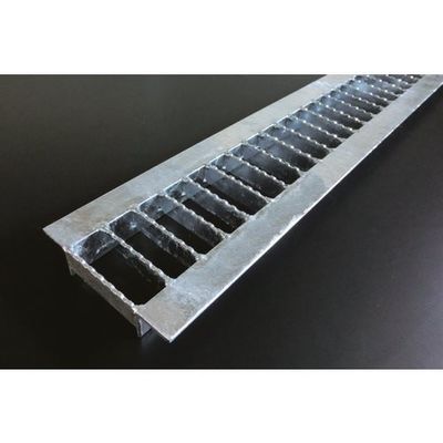 奥岡製作所 奥岡 スチール製 U字溝用 グレーチング 溝幅100用 並目 ノンスリップ 短尺 OKUN-3 10-19S 1枚（直送品）