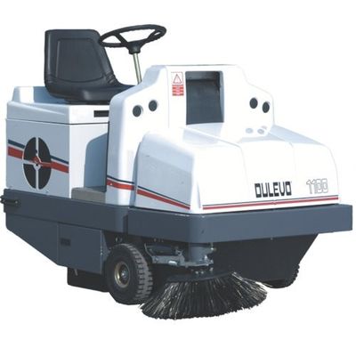 マーテック MARTEC 搭乗式スイーパー 1100DL 1台 136-5942（直送品）