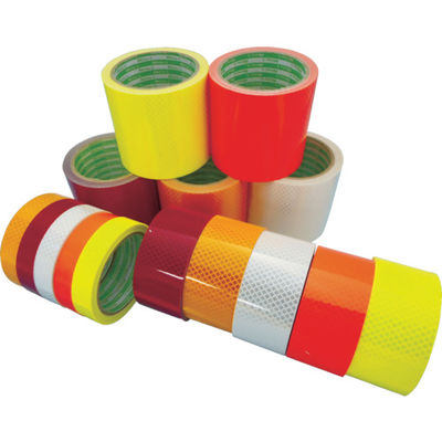 日東電工 日東エルマテ 高輝度プリズム反射テープ 45mm×5m レッド HTP-45R 1巻 836-5383（直送品）