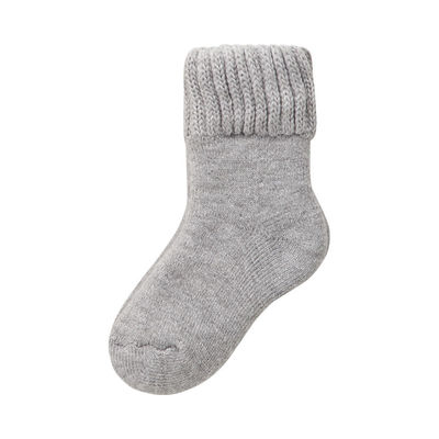 神戸生絲 婦人ふかふか裏起毛靴下 3904 グレー 22~24cm 4971751031864 1足（直送品）
