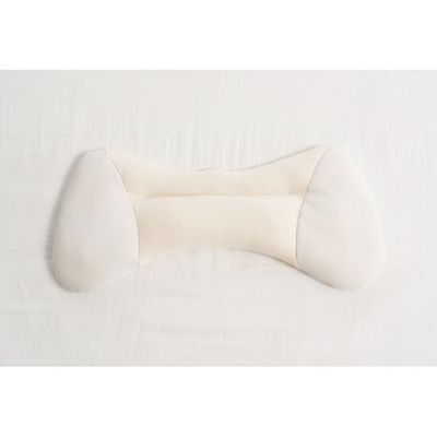 アズワン 腰楽ストレッチピロー 67-5197-50 1個（直送品）