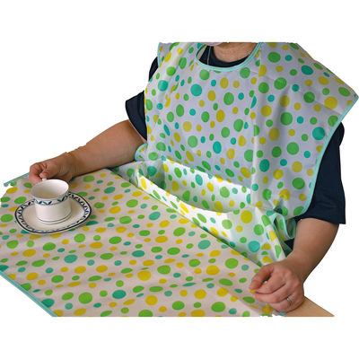 アルファメディカル 食事用エプロン(水玉模様)SP 25367501 水玉模様(グリーン) SP(74X87CM) 1枚（直送品）