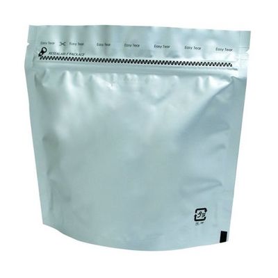 ヤマニパッケージ コーヒー用袋 アルミ S チャック 200gマットシルバー バルブ無 500枚 COT-823 1ケース(500枚)（直送品）