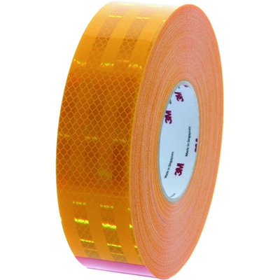 スリーエム ジャパン 3M DGコンスピキュイティ反射シート 53.5mmX50m 黄色 983-71 53.5 1巻 194-7815（直送品）