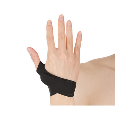 D&M サムラップ ブラック M ミギ #D-30 ブラックM 1個 62-2692-48（直送品）