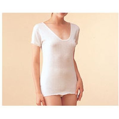 神戸生絲 シルクノイル婦人3分袖スリーマー　ST731　オフホワイト　M 1枚　【介護用衣類】介援隊カタログ（直送品）