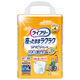 ライフリー 大人用紙おむつ 座ったままラクラクリハビリパンツ M 1箱（56枚：14枚入×4パック） ユニ・チャーム