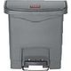 ニューウェルブランズ・ジャパン ラバーメイド スリムジムステップオンコンテナ フロントステップ15.1L グレイ 1883599 1個（直送品）